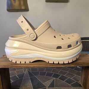 Crocs Mega Crush Platform Clogs In Chai